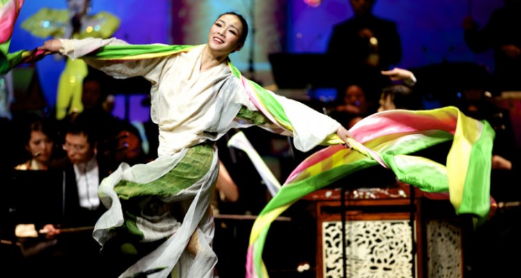 Chinese New Year Festival, Toronto, Ontario, female dancer with colourful streamers