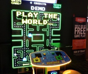 dave and busters pac man